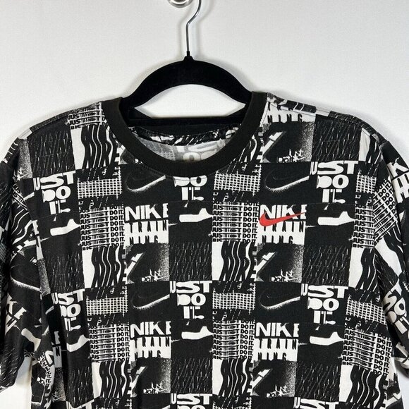 Nike Tee Men's M Just Do It All Over Print Red Swoosh Logo Dri Fit Black White - Picture 3 of 8